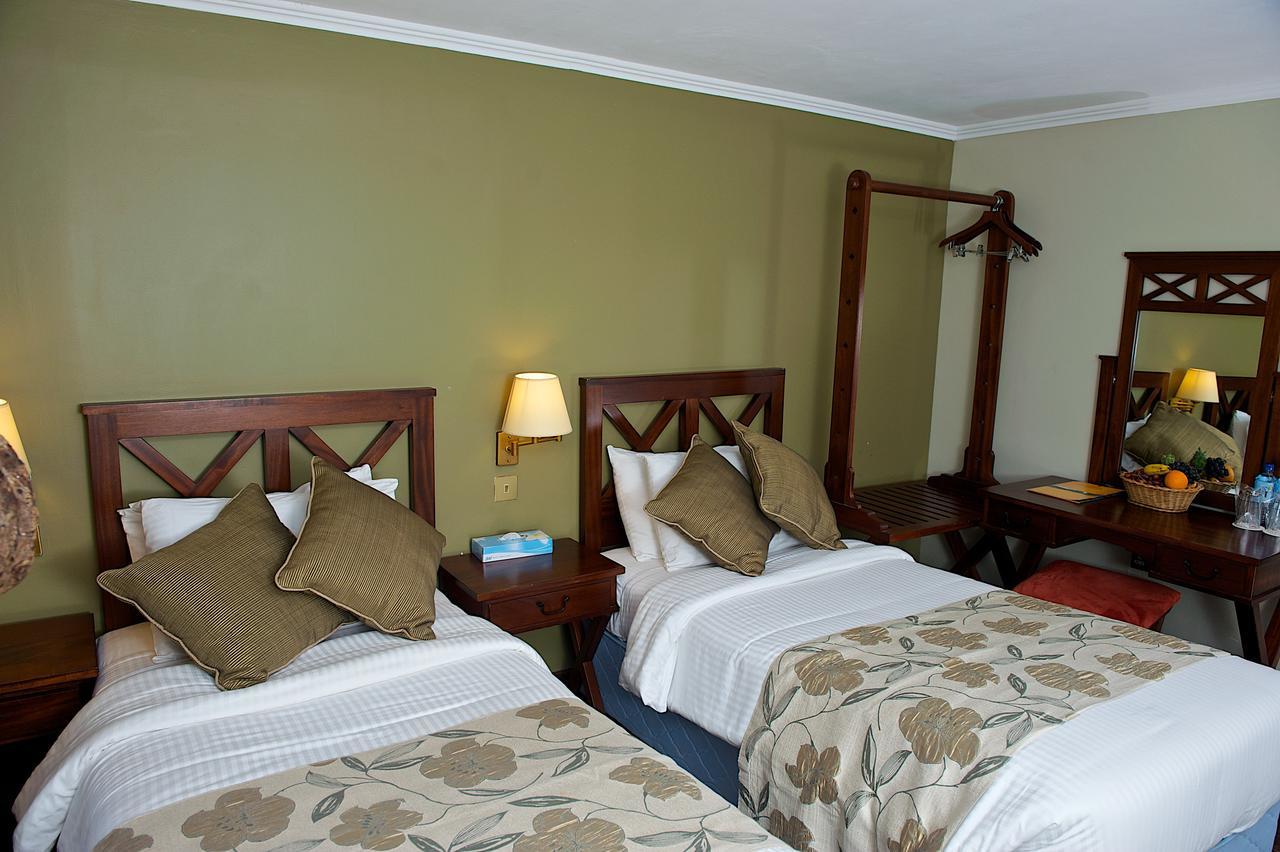 Treetops Mweiga Exterior foto